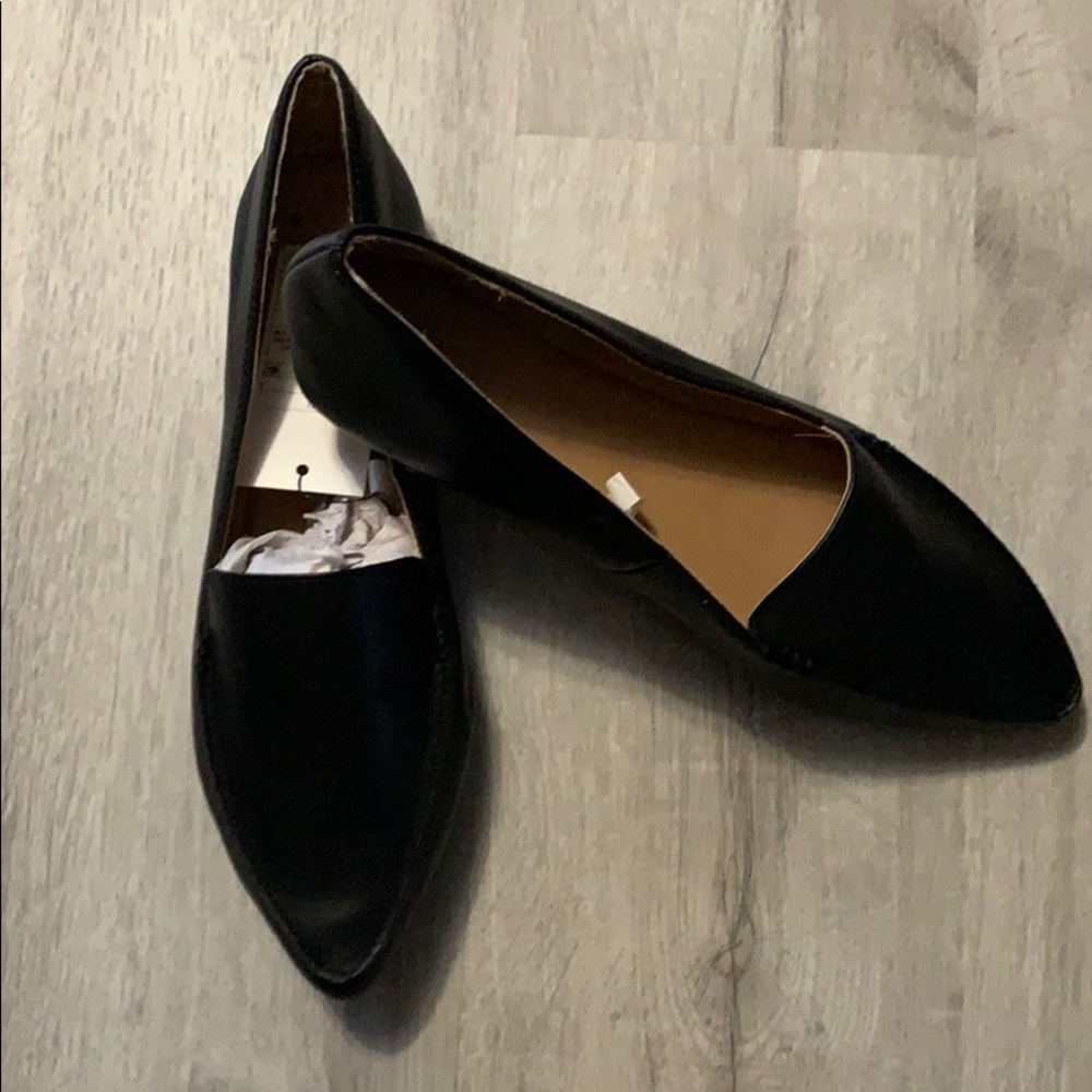 A new day woman’s Black Loafers sz 71/2 NWT